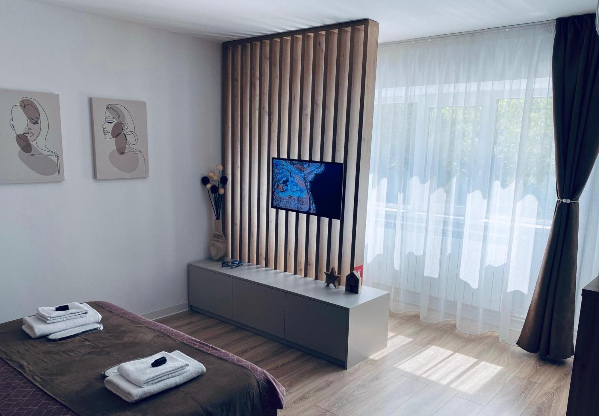 Central Luxury Apartment 이아시 외부 사진